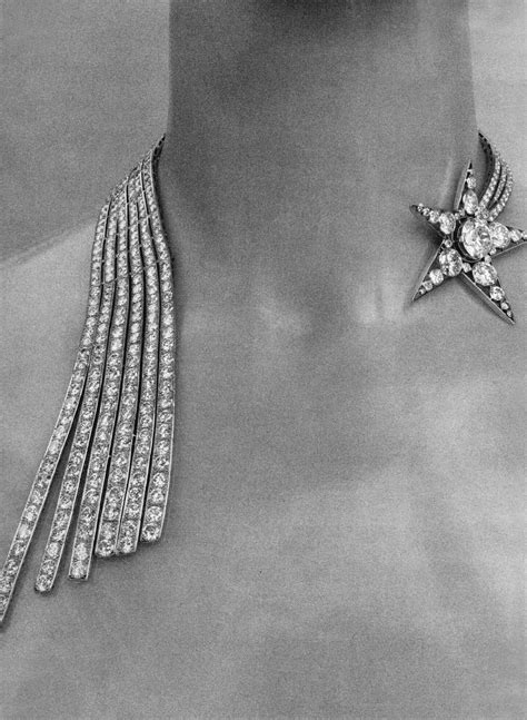 informatie over de juwelen van coco chanel|chanel jewelry.